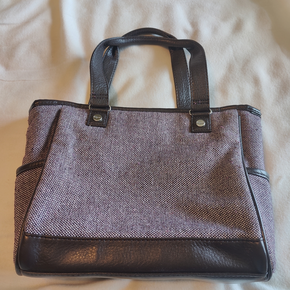 Elegant Black and Pink Women's Tote Bag